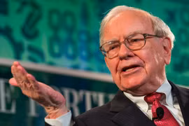 Warren Buffett mất 28 tỷ USD chỉ sau tuyên bố nghỉ hưu
