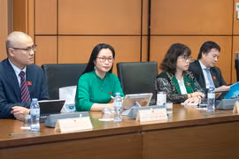 Đề nghị sửa 8 điều của Hiến pháp năm 2013