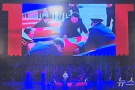 Triều Tiên tưởng niệm binh sĩ thiệt mạng trong cuộc chiến ở Kursk