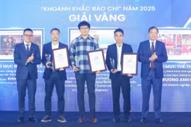 Lễ trao Giải ảnh 'Khoảnh khắc Báo chí' 2025: Tôn vinh các tác giả xuất sắc, đi cùng đất nước và đồng hành với nhân dân