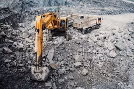 Đồng Nai gấp rút gỡ khó nguồn đá xây dựng 11 triệu m3 cho dự án sân bay Long Thành và Vành đai 3
