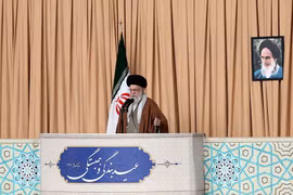Iran cảnh báo sẽ đáp trả mạnh mẽ nếu Mỹ tiến hành ném bom