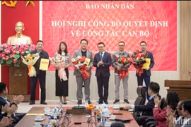 Báo Nhân Dân công bố quyết định về công tác cán bộ đối với trưởng, phó các ban, đơn vị