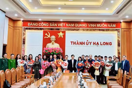 12 lãnh đạo tại TP Hạ Long còn đủ tuổi tái cử xin nghỉ hưu trước tuổi