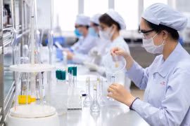 Nghiên cứu phát triển sản phẩm hóa dược chất lượng cao, có thể thay thế sản phẩm nhập khẩu