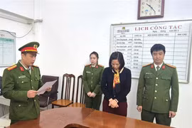 Khởi tố đối tượng làm giả hồ sơ năng lực nhằm giúp Công ty môi trường Hòa Bình được chỉ định thầu