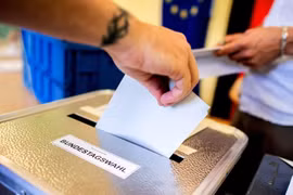 Bầu cử Đức 2025 diễn ra vào hôm nay: Đảng cực hữu AfD có thể gây bất ngờ?