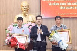 Trao Huân chương Dũng cảm của Chủ tịch nước cho 2 công dân Lý Sơn