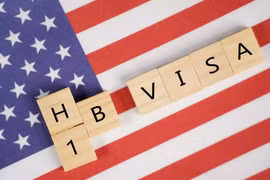 Phòng thương mại Mỹ kiện chính quyền Trump vì phí visa H-1B 100.000 USD