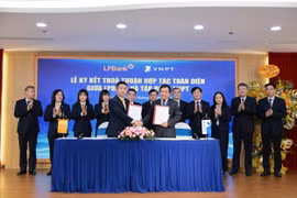 VNPT và LPBank ký kết hợp tác toàn diện, thúc đẩy chuyển đổi số và phát triển bền vững