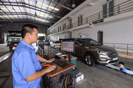Chính thức có lộ trình kiểm soát khí thải ô tô từ ngày 1/3/2026