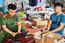 TP HCM cảnh báo hàng giả y tế, yêu cầu toàn hệ thống khẩn trương rà soát