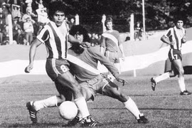 Luật sư và hai chị em gái của huyền thoại Maradona bị kiện gian lận