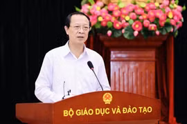 Chấm dứt dạy thêm, học thêm phải là mệnh lệnh của toàn ngành