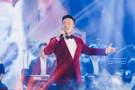 NSƯT Hoàng Tùng trở lại với album mới hát nhạc Trần Lệ Giang