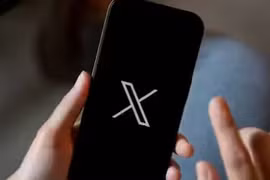 Elon Musk đã bán mạng xã hội X cho công ty AI của mình