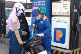 Giá xăng ngày mai (17/4) có thể giảm tiếp