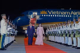 Thủ tướng Phạm Minh Chính tới Kuala Lumpur, bắt đầu thăm Malaysia và dự Hội nghị Cấp cao ASEAN lần thứ 46