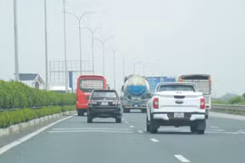 Cấm xe khách đi vào làn 1 trên cao tốc Hà Nội - Hải Phòng và cao tốc Pháp Vân - Cầu Giẽ