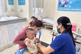 Lào Cai: Bệnh sởi diễn biến phức tạp, nhiều trẻ nhập viện vì biến chứng nặng‎
