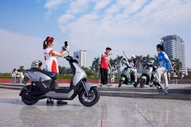 Những mẫu xe máy điện không cần bằng lái
