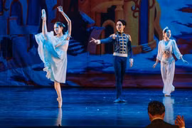 Vở ballet 'Kẹp hạt dẻ' tái ngộ khán giả TP HCM