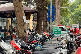 Kiểm soát chặt giá dịch vụ trông giữ phương tiện dịp 2/9