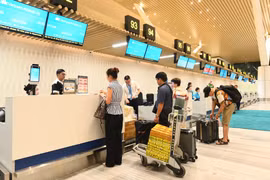 Nghỉ lễ 30/4, lưu ý khi di chuyển qua cảng hàng không Tân Sơn Nhất