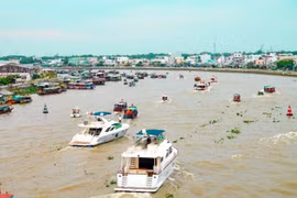 Cần Thơ bắn pháo hoa tại Lễ hội văn hóa sông nước 2025
