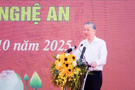 Tổng Bí thư Tô Lâm dự lễ khởi công trường nội trú liên cấp Na Ngoi, tỉnh Nghệ An