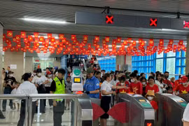 Hà Nội miễn phí vé đi xe buýt, metro dịp nghỉ lễ Giỗ Tổ và 30/4-1/5