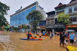 Không để tình trạng người dân không nắm được thông tin về thiên tai