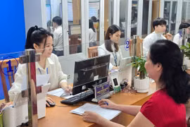 Hà Nội: Xếp hàng online, đặt hẹn qua iHanoi để không còn cảnh chờ đợi