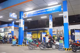 Giá xăng sẽ tăng lại vào ngày mai?