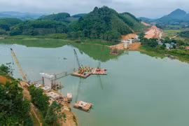 Gỡ khó về mặt bằng thi công cao tốc Tuyên Quang - Hà Giang