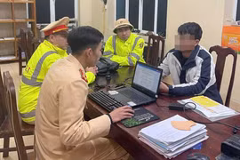 Cản trở đoàn xe ưu tiên trên Quốc lộ 2, nam tài xế bị xử phạt