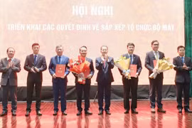 Đà Nẵng công bố loạt quyết định về sắp xếp tổ chức bộ máy