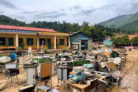 Trường vùng cao Điện Biên tan hoang sau lũ quét: Thầy trò 'trắng tay' trước thềm năm học mới