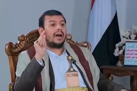 Israel tấn công cảng Yemen, cảnh báo có thể tiêu diệt thủ lĩnh Houthi