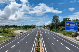 Phấn đấu vượt 3.000 km đường cao tốc vào cuối năm 2025