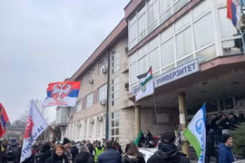 Biểu tình sinh viên lại bùng phát tại Serbia