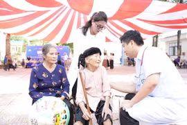 Góp ý các văn kiện Đại hội Đảng XIV: Huy động nguồn lực xã hội – giải pháp then chốt chăm lo sức khỏe nhân dân