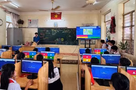 Mở rộng cơ hội tiếp cận công nghệ cho học sinh vùng biên giới