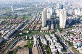 Lãi suất hạ nhiệt, người mua vẫn 'so đo' từng quyết định xuống tiền mua nhà