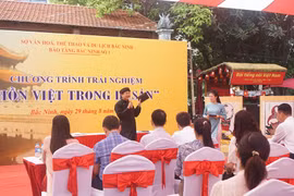 Tranh Đông Hồ 'sống lại' trong chương trình giáo dục di sản tại Bảo tàng Bắc Ninh