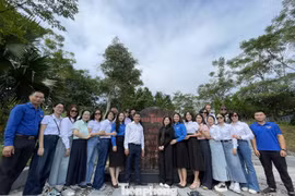 Hành trình về nguồn kỷ niệm 72 năm Báo Tiền Phong ra số đầu tiên