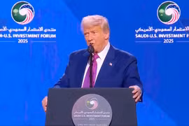 Israel ném bom khiến 80 người thiệt mạng ở Gaza, khi ông Trump đang thăm Vùng Vịnh