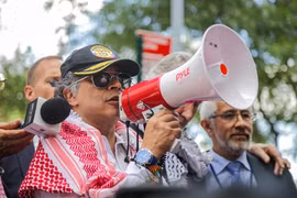 Tổng thống Colombia bị Mỹ thu hồi thị thực sau khi biểu tình ủng hộ Palestine ở New York