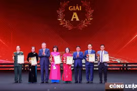 Lễ trao Giải Búa liềm vàng lần thứ IX - năm 2024: Báo chí dẫn dắt tư tưởng và đồng hành với những bước đi lớn của Đảng