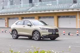 Bảng giá ô tô Honda tháng 4/2025: Bổ sung HR-V hybrid mới, nhiều mẫu xe ưu đãi